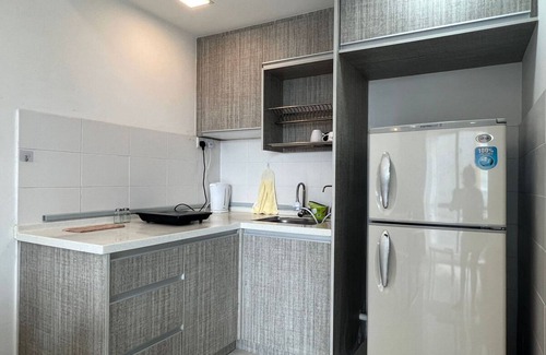 Seri Kembangan Condo | Zeva Complex Residence