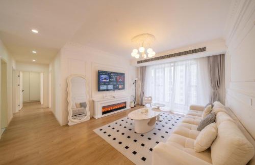 Huangpu Apartment | Zhome-Riverside Garden- Amazing View