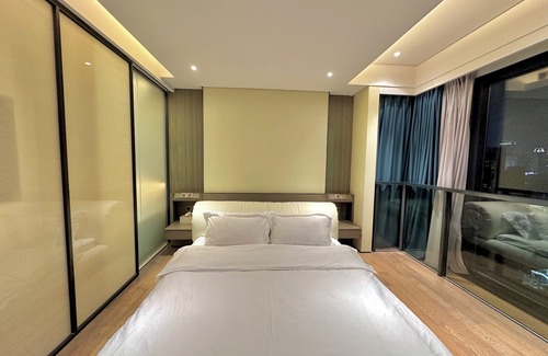 Jing'an Hotel | ZHome-Suhe Luxury Mansion-Near the Bund