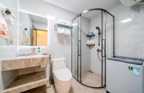 Shiqi District Hotel | Zhongshan Pingao Wensu Hotel