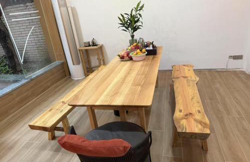 Shiqi District Hotel | Zhongshan Pingao Wensu Hotel