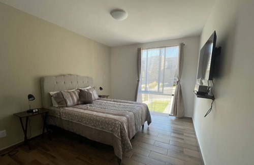 El Marques Apartment | Zibata Retreat, Susteinable, Great View, Pool