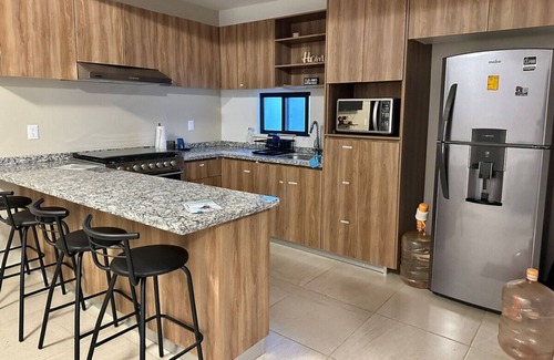 El Marques Apartment | Zibata Retreat, Susteinable, Great View, Pool
