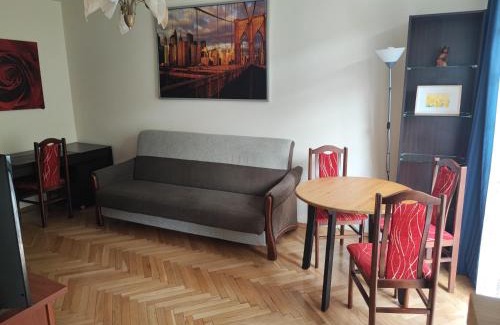 Zoliborz Apartment | Zielony Żoliborz