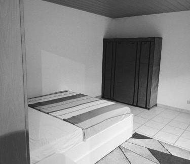 Oberdorla Apartment | Zimmerwohnung in Worms
