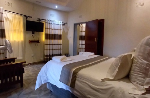 Hammanskraal Bed & Breakfast | ZIMPARKS BOOKINGS