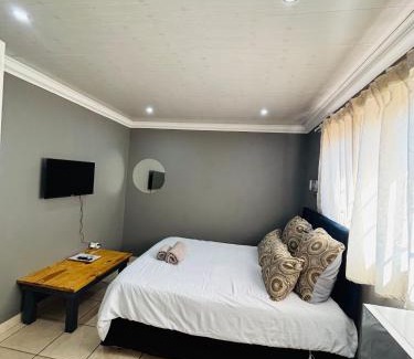 Pretoria House | Zina