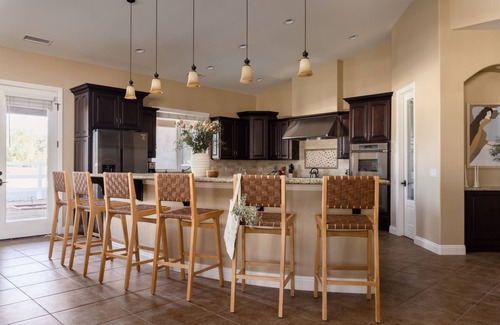 Temecula Villa | Zinfandel by AvantStay | Wine Country Estate w/Pool & Mini-golf