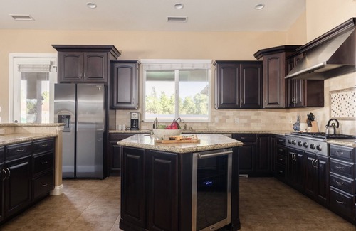 Temecula House | Zinfandel by Avantstay Wine Country Estate w/Pool & Mini-golf