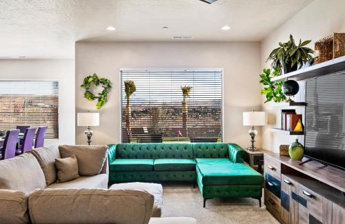 Hurricane House | Zion Village Elements Earth