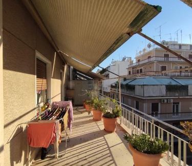 Kypseli House | Zizi room
