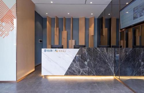 Central Business District Hotel | ZMAX Hotels Shenzhen Lianhuacun Metro Station