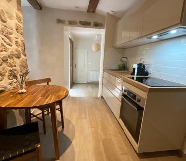 Moustiers-Sainte-Marie Apartment | Zofia appartements - Appartement avec cour privée #1