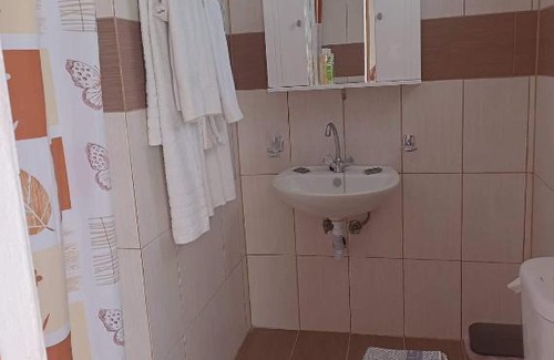 Haraki Hotel | ZOGRAFOS 2