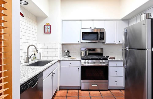 Downtown Santa Fe Villa | Zona Rosa 70, San Francisco