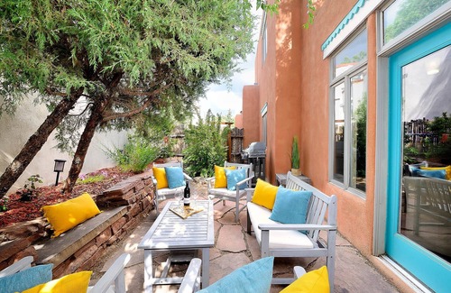 Downtown Santa Fe Villa | Zona Rosa 71, San Rafael