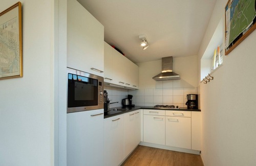 Renesse Villa | Zonnedorp 1 Modern beach house on villa park in Renesse
