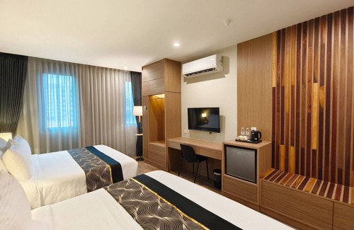 Downtown George Town Hotel | ZOOM HOTEL