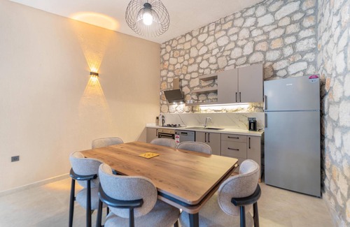Fethiye City Center Villa | Zora Beyaz Taş Villaları