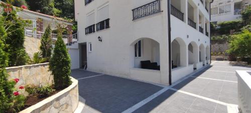 Sveti Stefan Apartment | Zoran Apartments