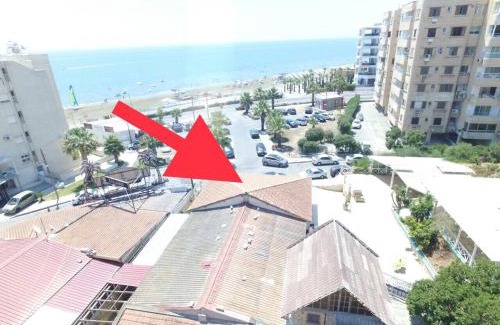 Larnaca Apartment | ZORBAS Sea View No 5