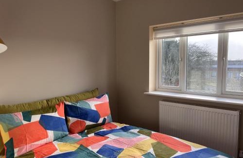 Cricklewood House | Zozy Clitterhouse