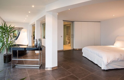 Garajau Villa | Zula House - Stunning designer villa in spectacular location