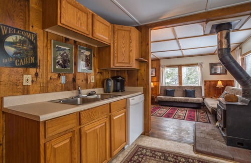 Leadville Cabin | Zuni Log Cabin Vacation Rentals