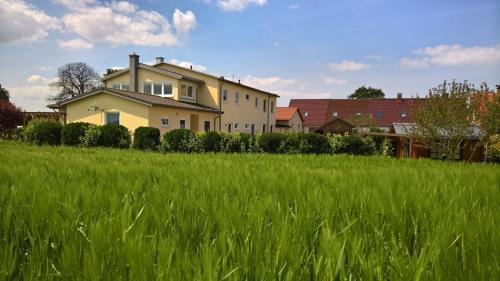 Hohen Wieschendorf Apartment | Zur Schwedenschanze 2