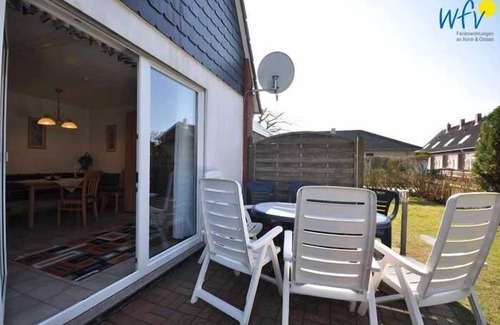 Borkum House | Zwei Separate Schlafzimmer, Wunderschöne Terrasse und Großer Garten!