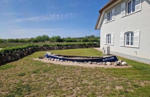 Dassow House | zwisch Boltenhagen und Pötenitz Ostseeurlaub bis 6 Pers"Alte Liebe" Haus A