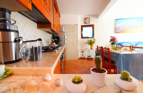 Chiesa Nuova Apartment | CASA ALESSANDRA POSITANO