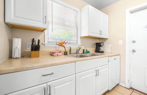 Old Seminole Heights House | Charming Seminole Heights Getaway