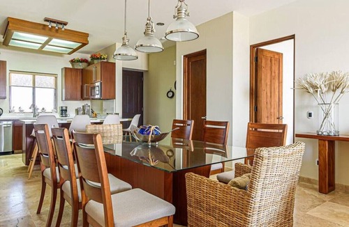 Los Cabos Apartment | Sol Pacifica 2-bedroom condo with AC, WiFi in fantastic Los Cerritos Beach