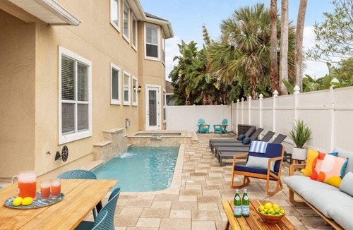 Vilano Beach House | Vilano Villa Near Beach w Saltwater Pool Spa Game Room Built-in Grill