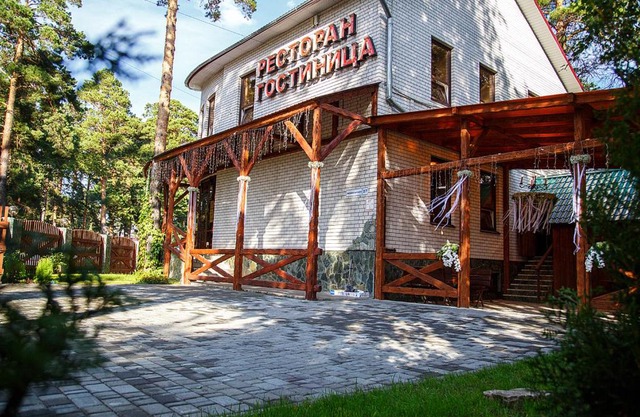 Гостиница Медведь