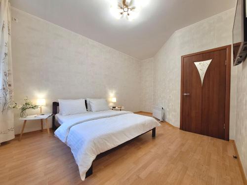 Однокімна квартира біля Каштанової Алеї у центрі Полтави Мережа AlexApartments Документи для відряджень Безконтатне заселення 24-7