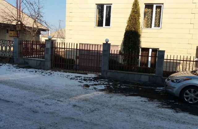 Երկու հարկանի քարե տուն Ստեփանավանում, 180 ք.մ., 2 սանհանգույց, եվրովերանորոգված