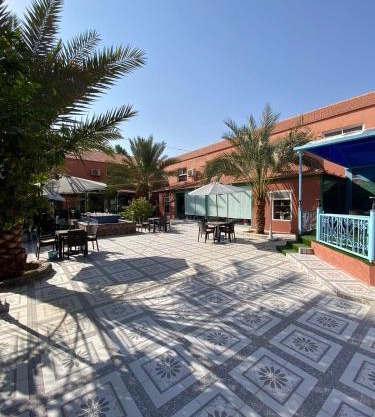 فندق ادوماتو ADOMATo HOTEl