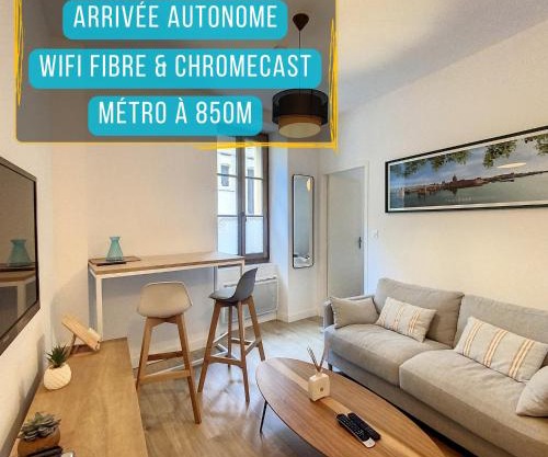 ღ Le Cosy Brienne T2 au Centre-Ville ღ Métro