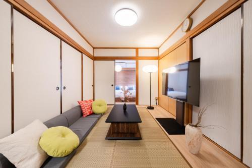 スカイビル301,スカイツリーが見える部屋,ディズニーまで20分,羽田まで1本,最大7名