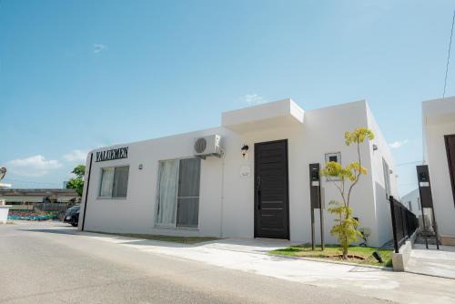 無料レンタカー付 Value Residence Hotel 腰原