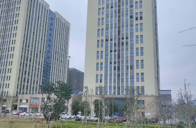 （自助扫码开门D19-429）温州五洲国际loft温馨民宿