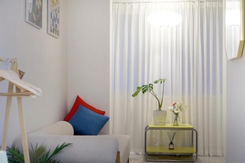 동대문 하우스 2Room, 4인, 동대문역, 도보3분, 공항버스Ddp Amp Doota, 종로, 명동, 경복궁,