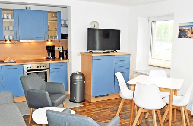 01 holiday apartment with terrace at the harbor in Seedorf - holiday apartments at the harbor in Seedorf (house 2)