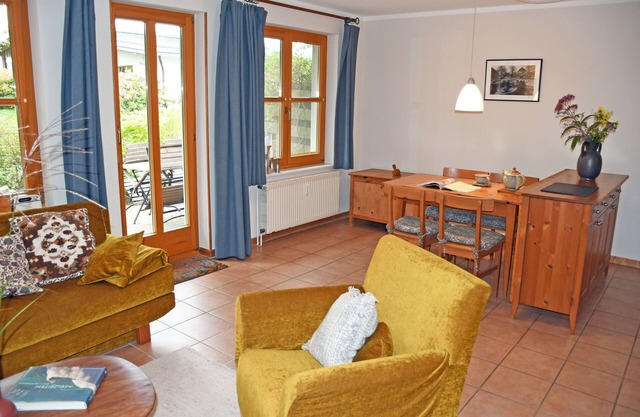 02 Holiday apartment with garden terrace - Holiday apartments in the fishing village and under the