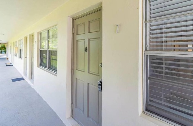 1 Bedroom 632108 by Houzlet