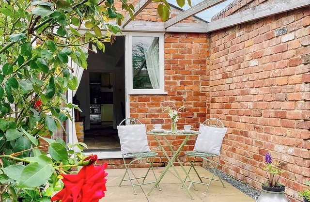 1 bedroom accommodation in Earl&rsquo;s Croome, near Great Malvern