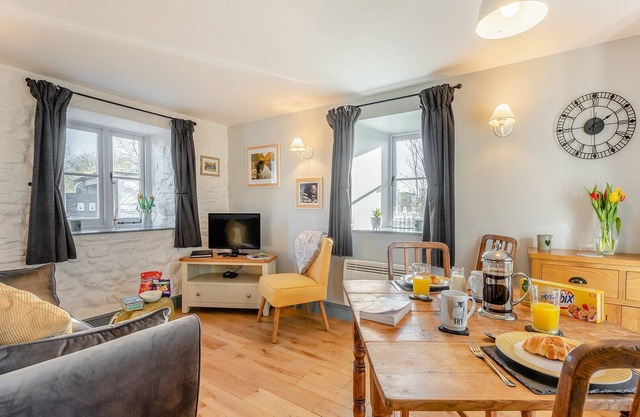 1 bedroom accommodation in Llanwenog, near Llanybydder