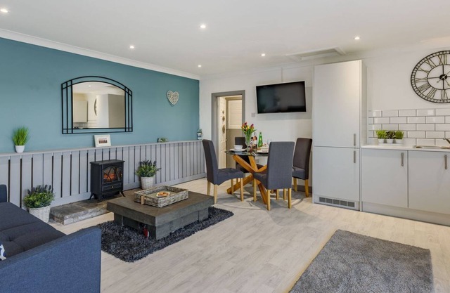 1 bedroom accommodation in Llangynin